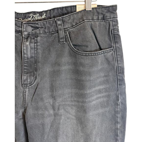 Universal Thread High Rise Straight Jeans Womens Size 16 Gray Raw Hem New - Picture 2 of 9